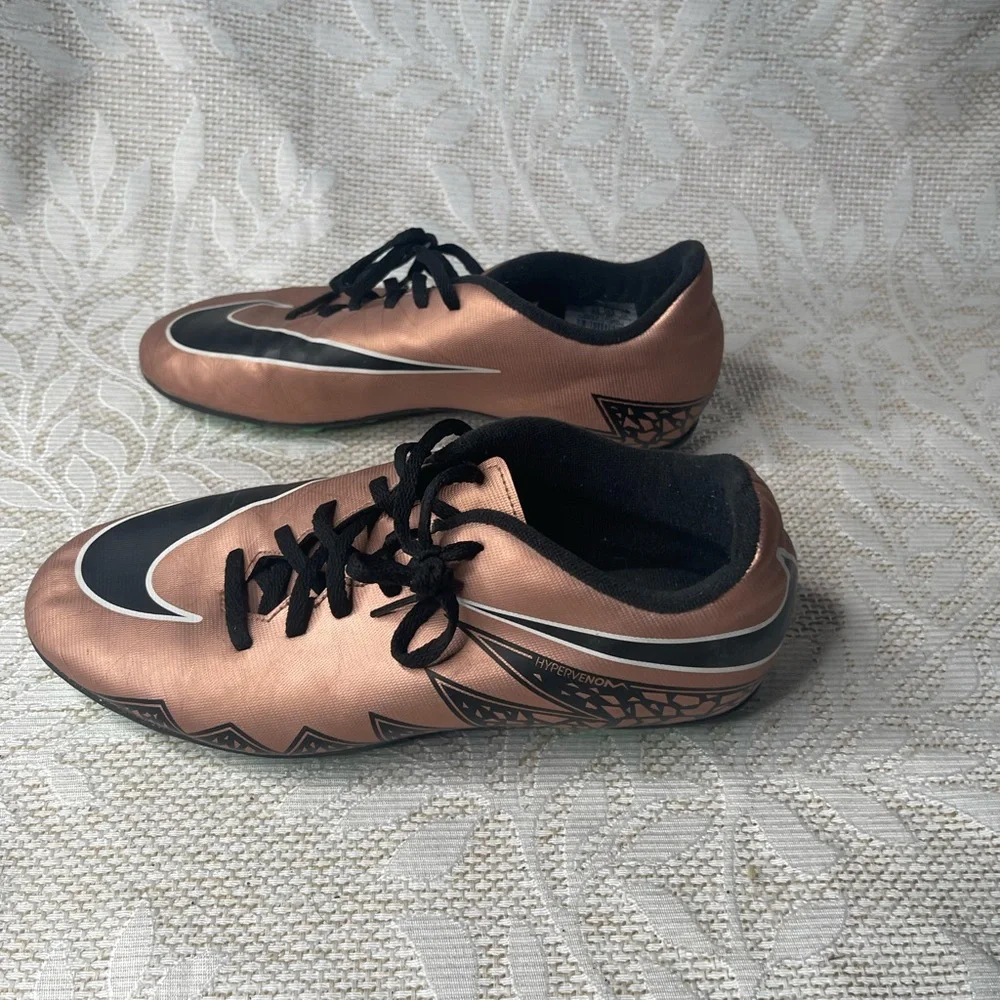 Nike Hypervenom Phade 2 FG-R GS Soccer Cleats Shoes Youth 6 /6Y